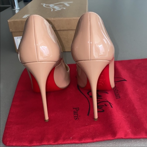 Christian Louboutin So Kate - Picture 4 of 6